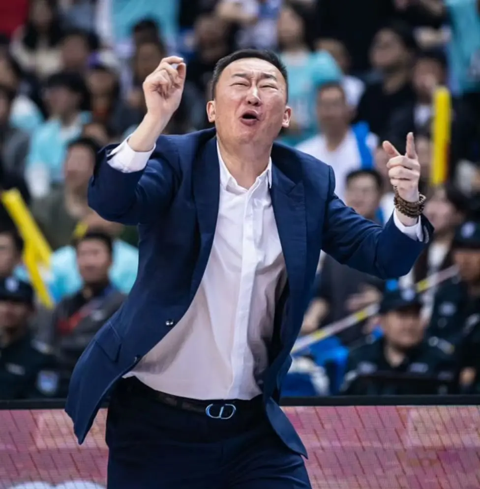还有两位球, 男篮唯一的
