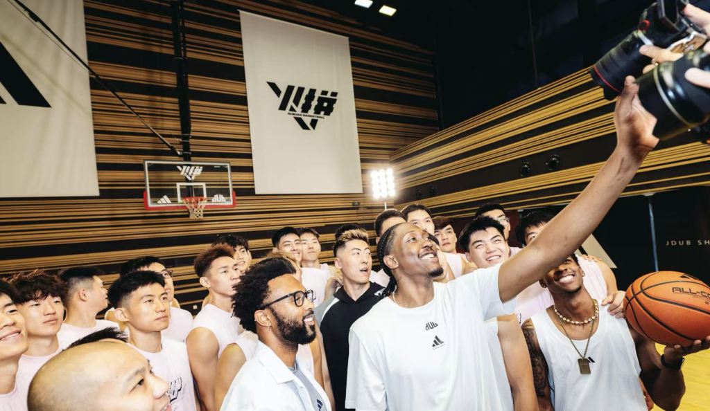 yid, 次来到中国, 好的企业品