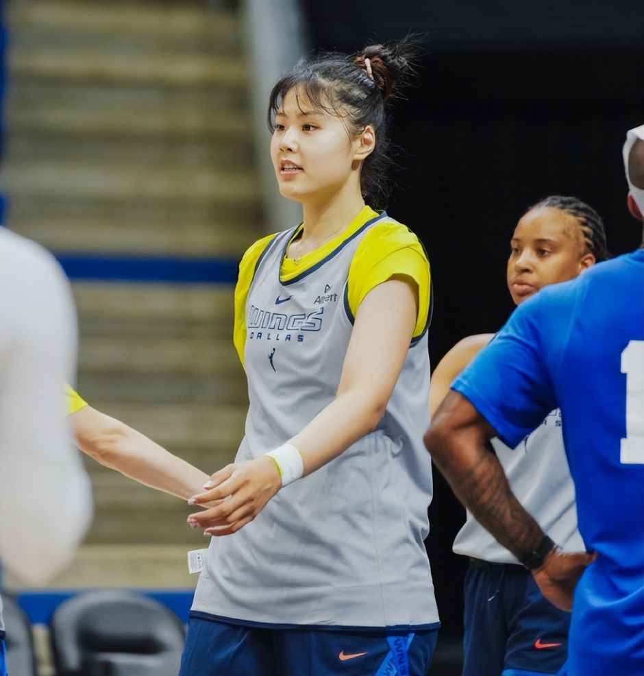 李月汝此前 李月汝此前