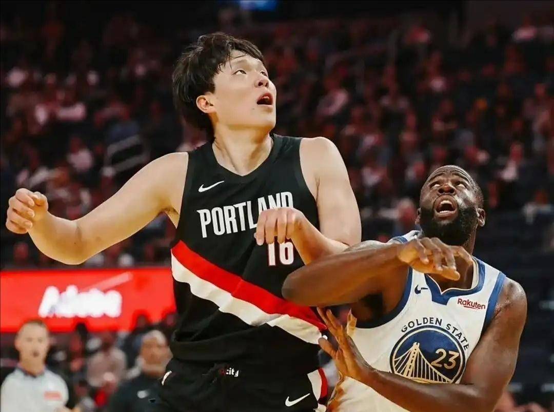 掌控球权的, 略显沉寂