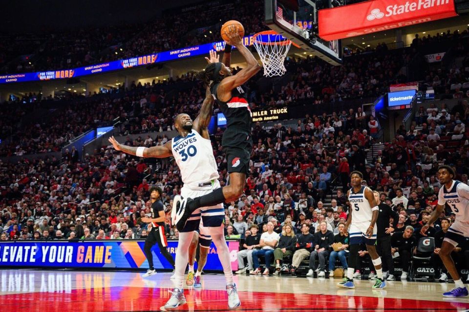 场迎接勇士, com